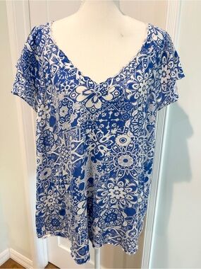 Maeve Anthropologie PLUS V-Neck Top